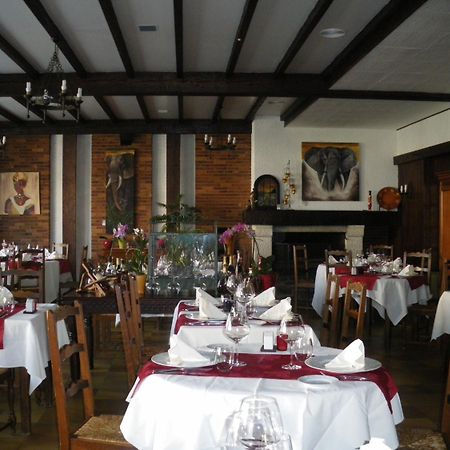 Hotel du Commerce Chez Stéphane Roumazières-Loubert Extérieur photo